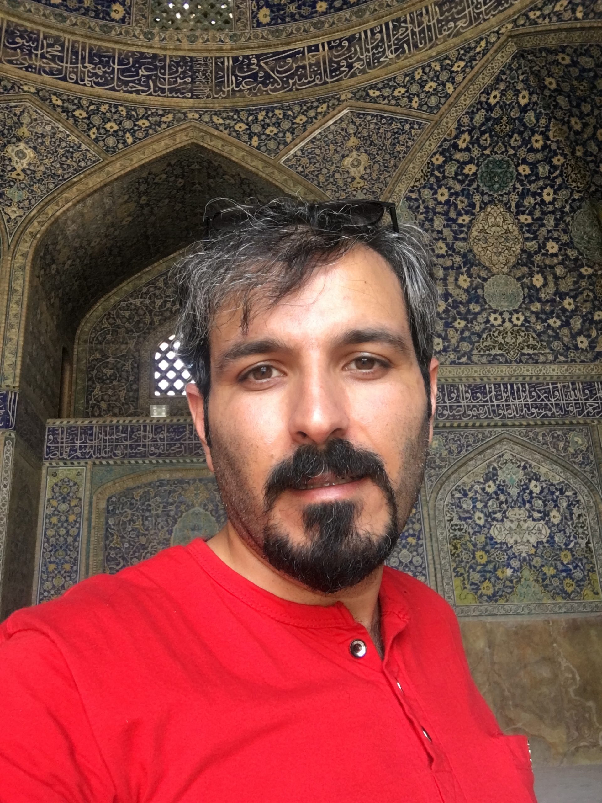 Persian Tutor, Author & Founder of GetBookOnline.com