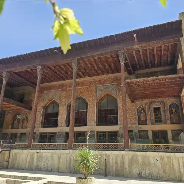 History of Chehel Sotoun Palace