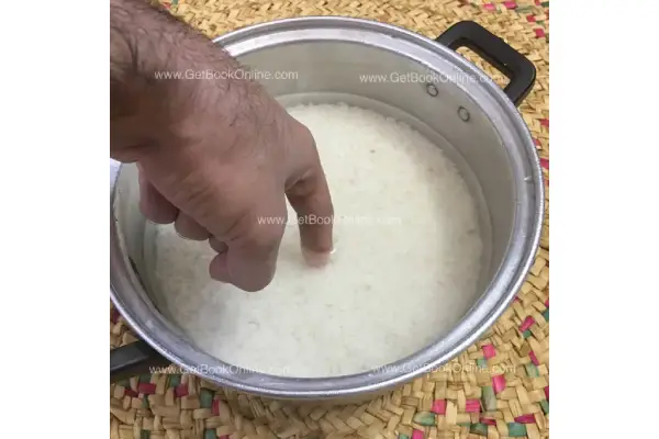 Persian rice cooking